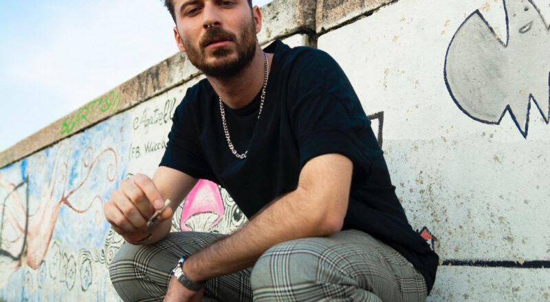Il cantautore Indie Limoni presenta il suo nuovo singolo 